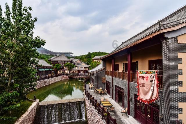 「茉莉奶白」龙年锦鲤,抽盲盒送金子!