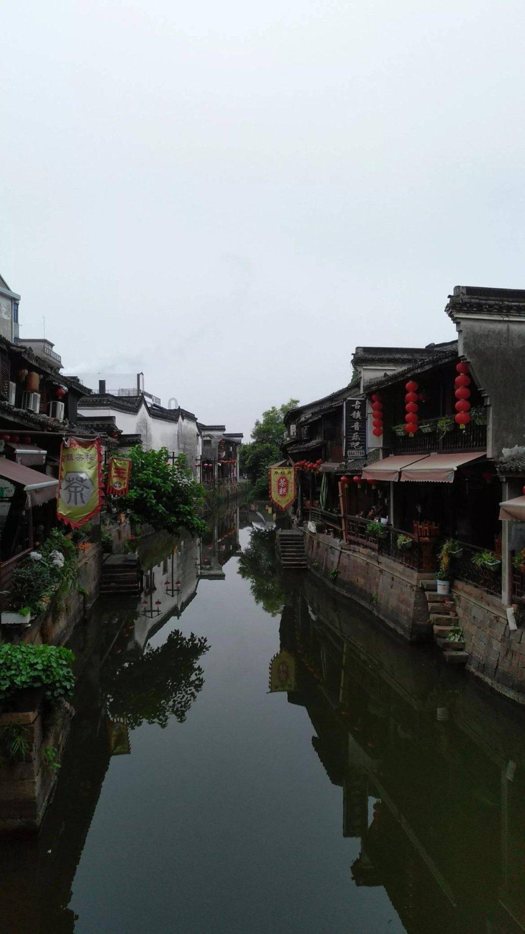 迷雾世界